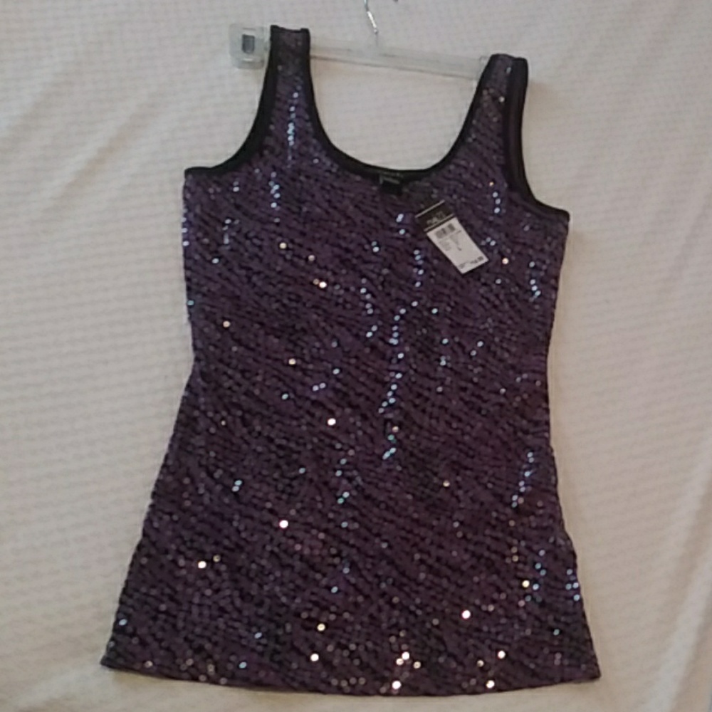 Woman RUE 21Tank TOP